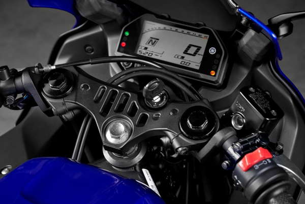 Yzf R3 Features