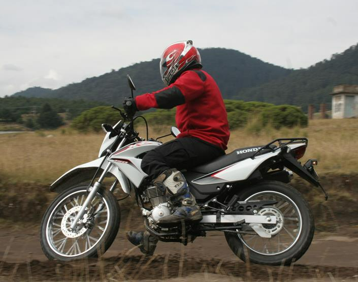 Honda XR150L Ride